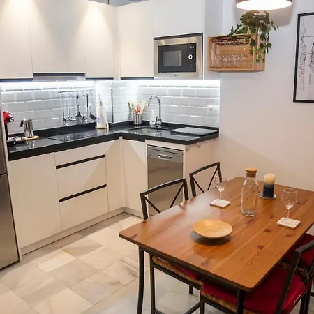 180 Home Precioso Apartamento Con Patio San Bernardo 4 Sewilla Zewnętrze zdjęcie
